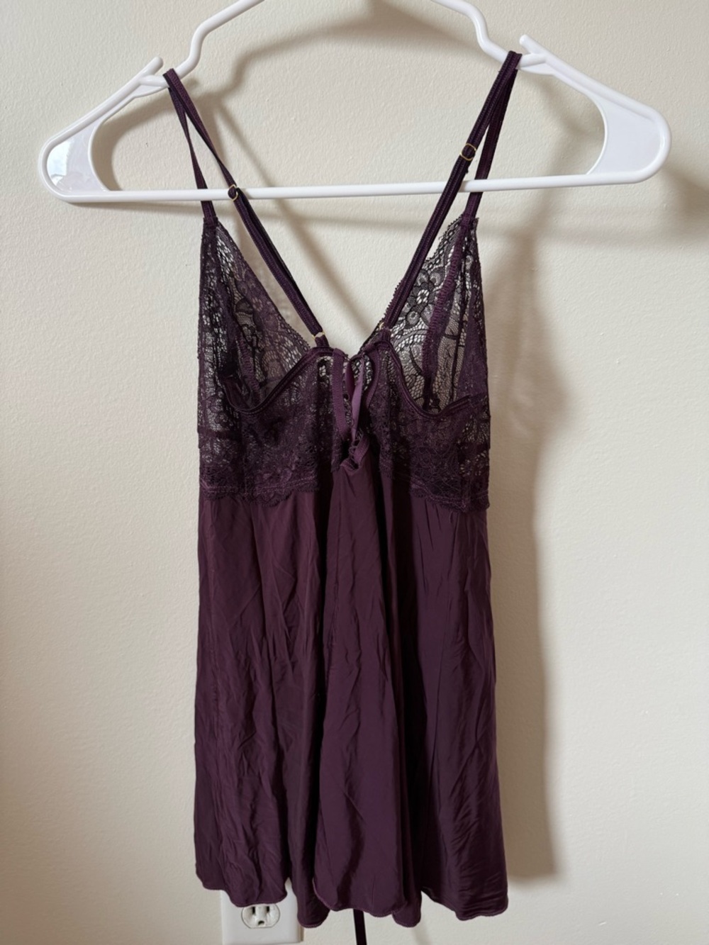 Lace-Trim Plunge Chemise Nightdress in Plum